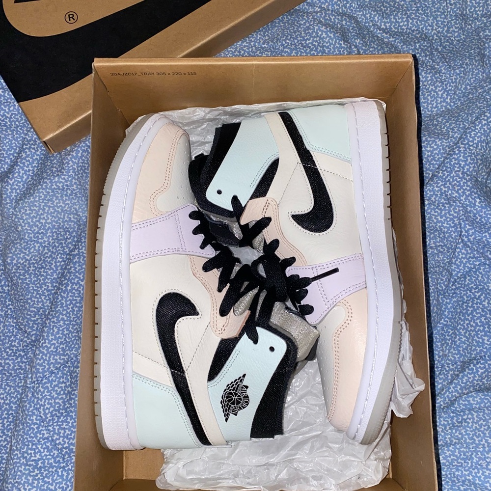 Jordan 1 ZOOM CMFT